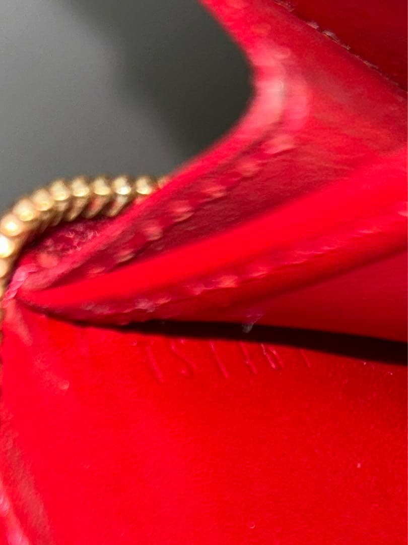 LV ルイヴィトン ヴェルニジッピーパス カードケース 小銭入れ 小物　赤