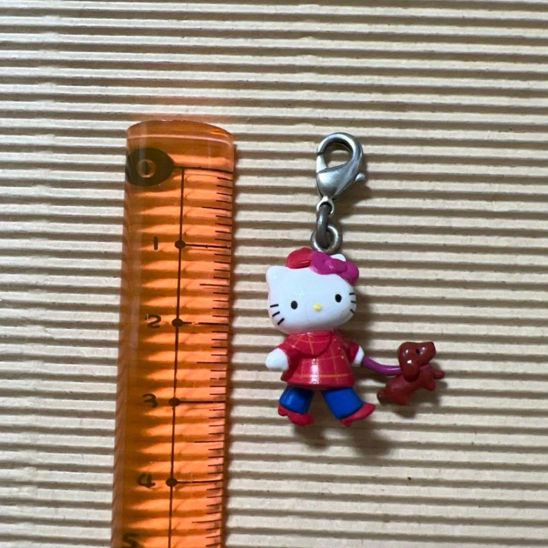 ハローキティ 世界 子犬のお散歩 ダックスフンド ドイツ