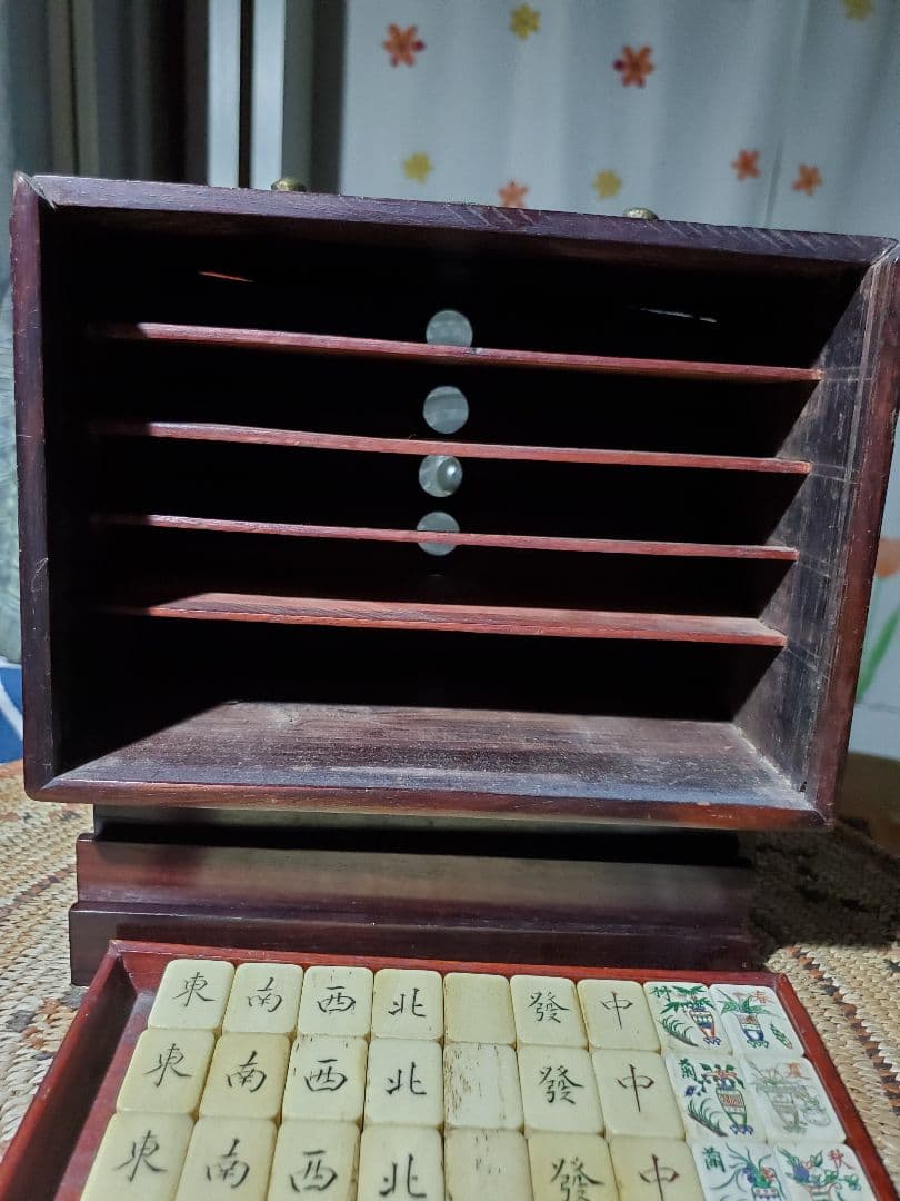 アンティーク麻雀牌 銘：目游 骨牌の通販はau PAY マーケット - 輸入