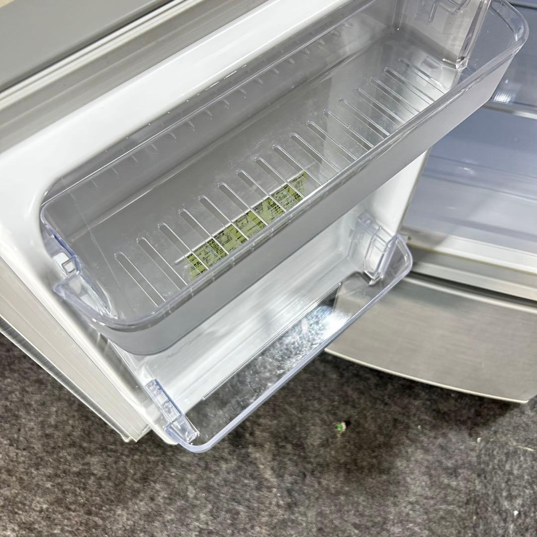 SHARP シャープ 冷蔵庫 SJ-D14B 137L どっちもドア d4819