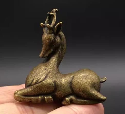 鹿 臥鹿 梅花鹿 銅器 装飾品 工芸品 美術品 置