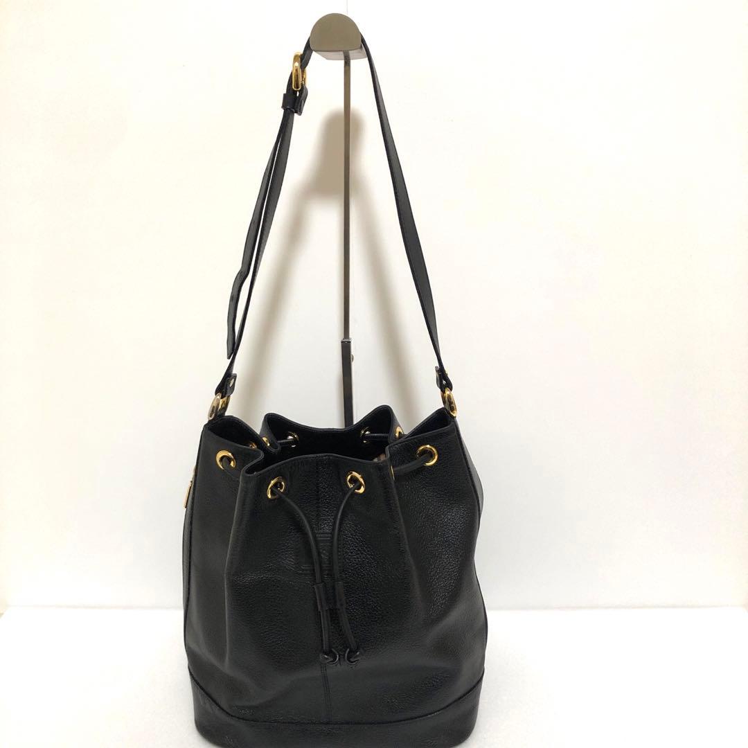 Burberry バーバリー　ショルダーバッグ　巾着