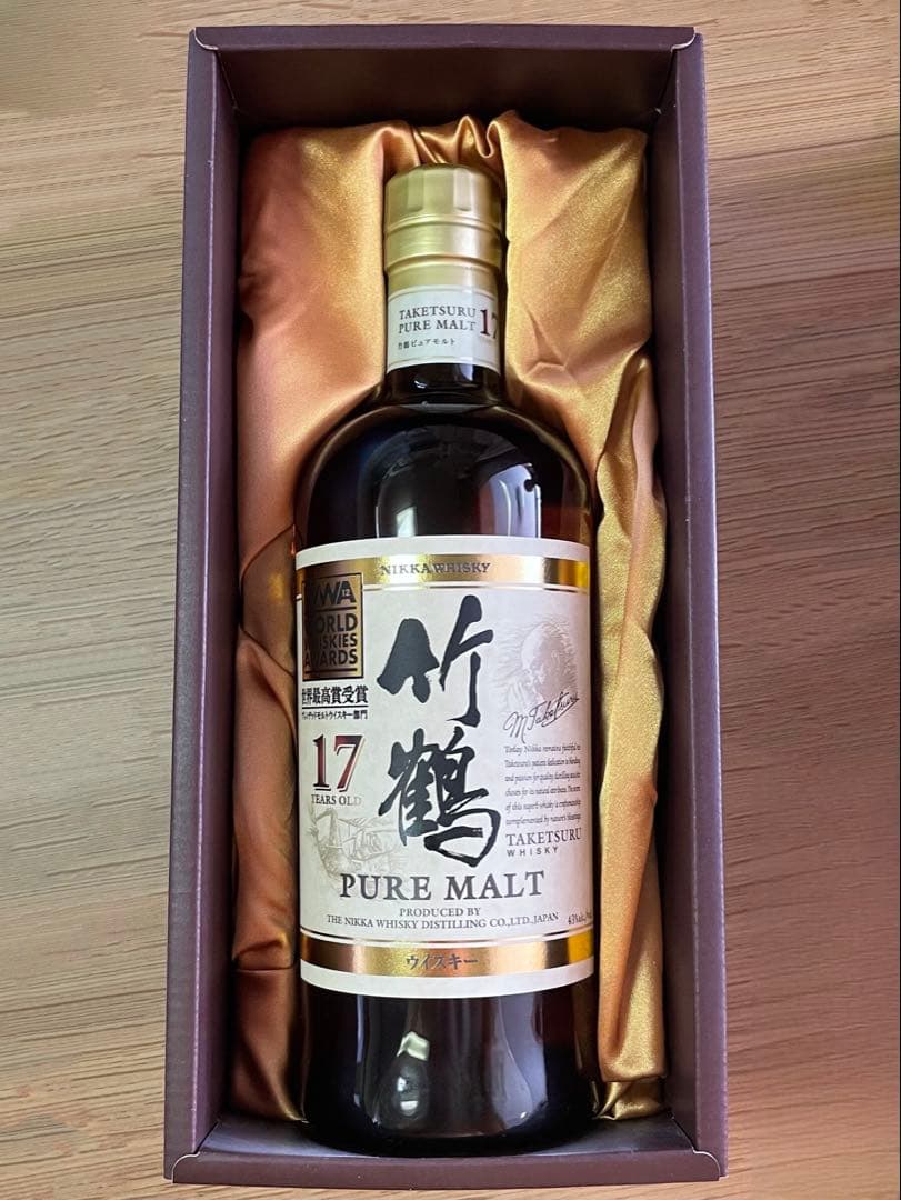WWA2012 受賞記念ラベル 竹鶴 17年 ピュアモルト 化粧箱付 激レア】竹