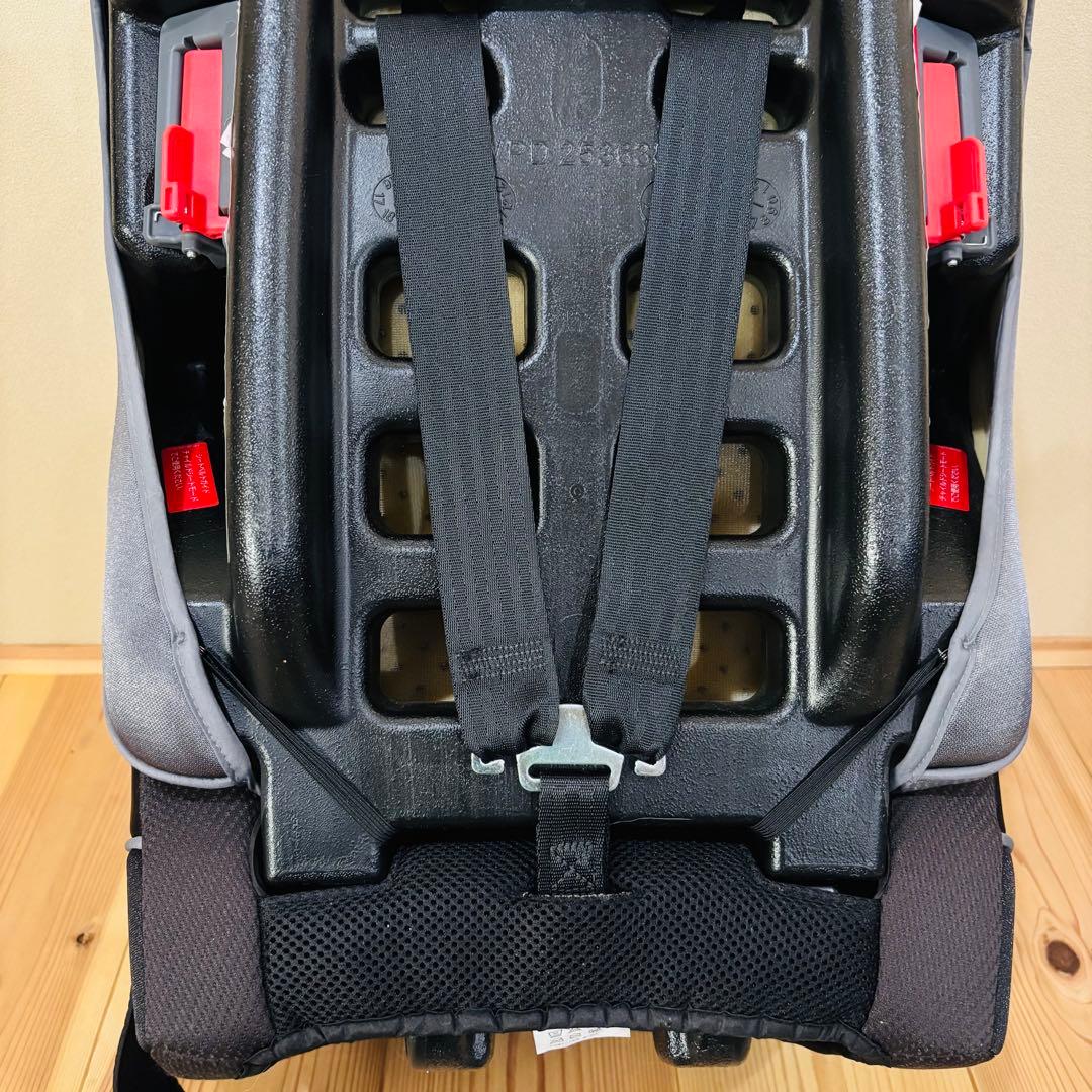 アップリカ エアグルーヴ ジュニアシート チャイルドシート グレー