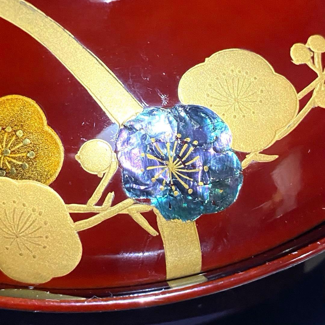 大正時代物骨董　天然木製漆器椀　梅柄金蒔絵・螺鈿　外朱内黒　菓子椀・雑煮椀　二客