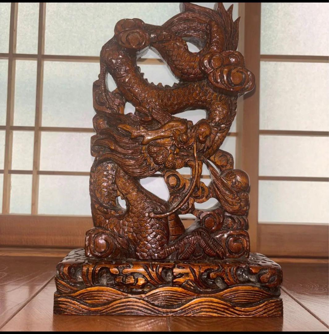 旧蔵 黄楊木 手彫り 龍戲珠 鏤空二連屏風 開運 置物 置物インテリア