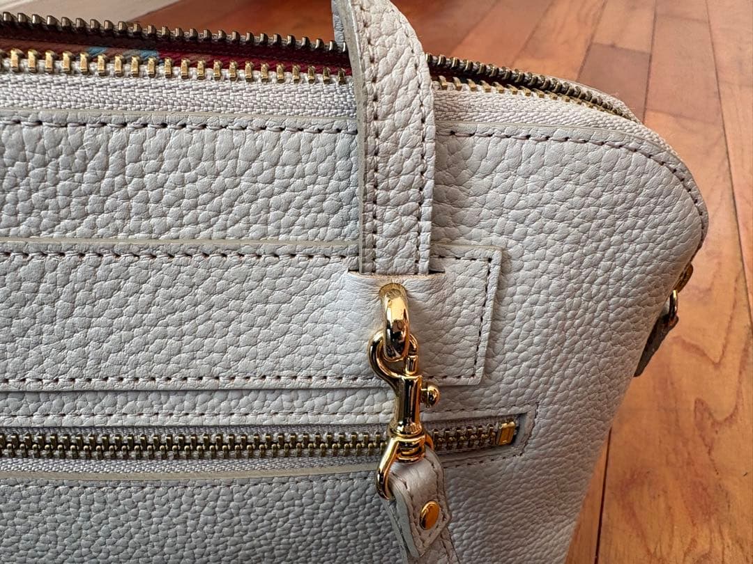 イアンヌ　IANNE◆オムレット　ショルダーバッグ