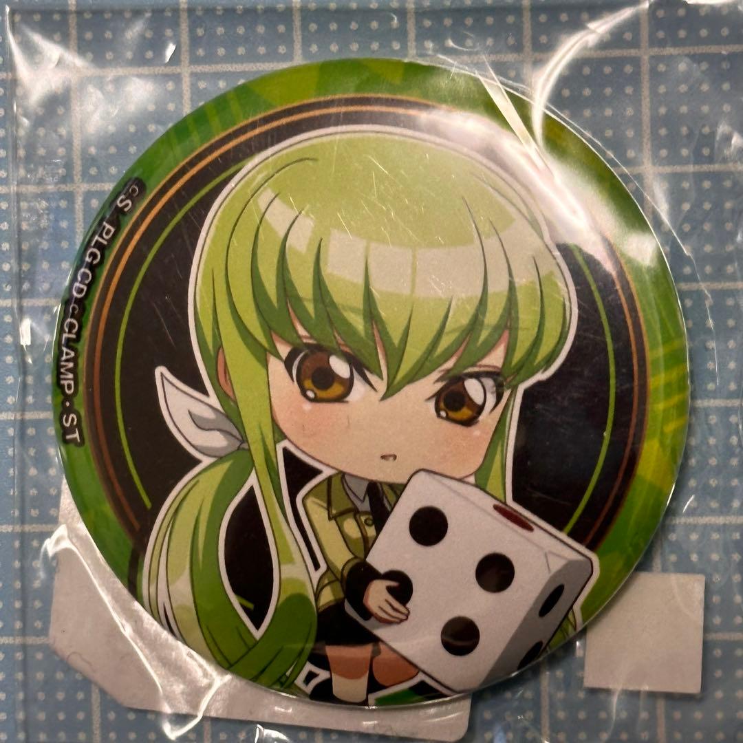 コードギアス C.C. ミニキャラ缶バッジ - メルカリ