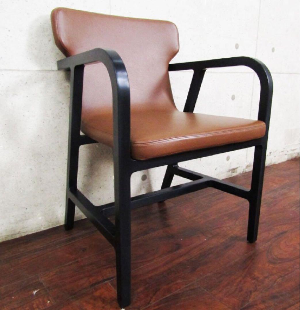 okamura 超高級1人用ソファ 布張りブラウン生地 イージーチェア脚メープル