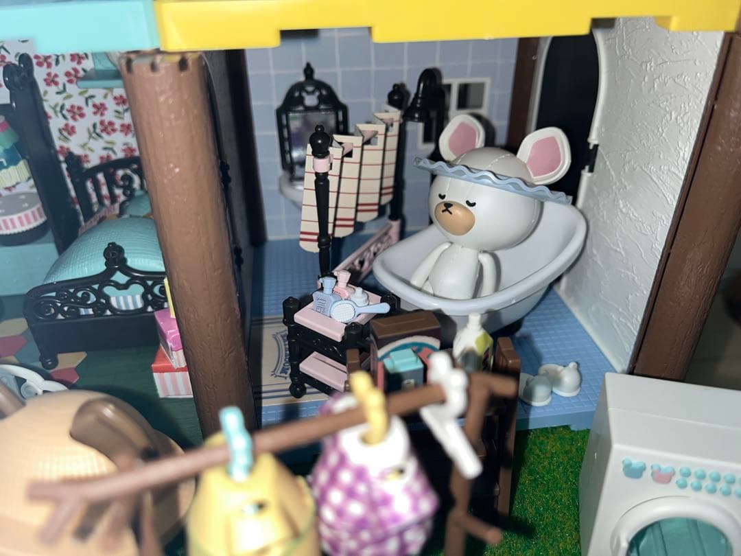 くまのがっこう　ハコルーム　ドールハウス　プラモデル　完成品　ジャッキー