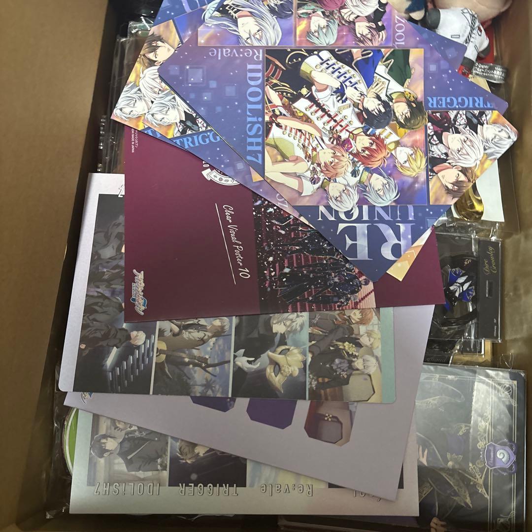 アニメグッズ　まとめ売り 紙類多め