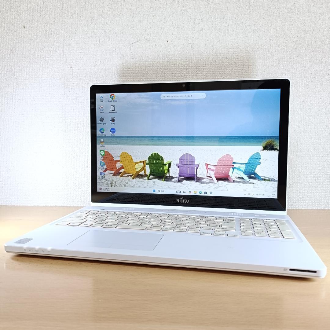 ノートPC Core i7 Windows11 SSD メモリ16GB 富士通 - メルカリ