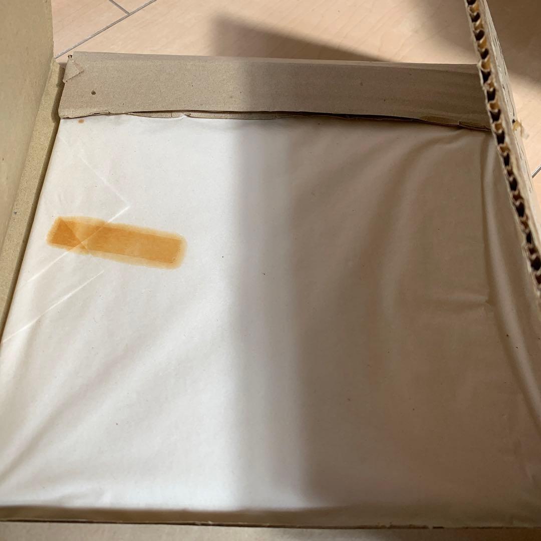 飾壺 古伊万里 ガラスケース 箱 付き 沈香壺 - メルカリ