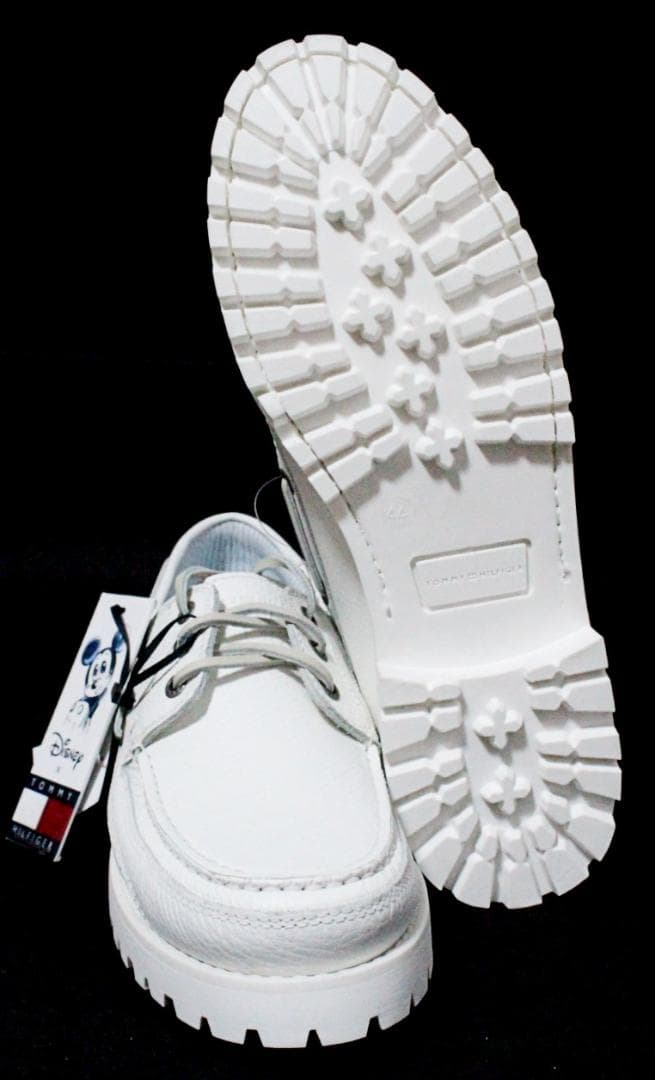 新品 ディズニー＆トミーヒルフィガー コラボ クラシックボートシューズ 28㎝