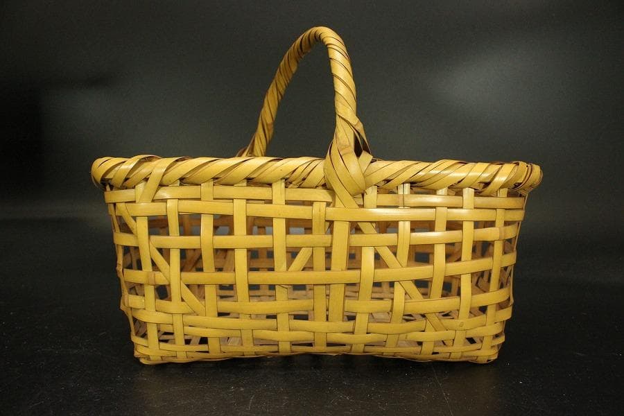 茶道具 白竹花籠 尚坡作 共箱(ZE656)