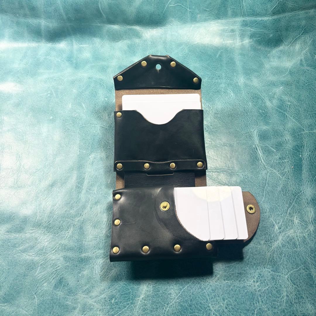 コンパクト　革　財布　クロムエクセル　レザー　黒色　ギボシ　真鍮　ハンドメイド①