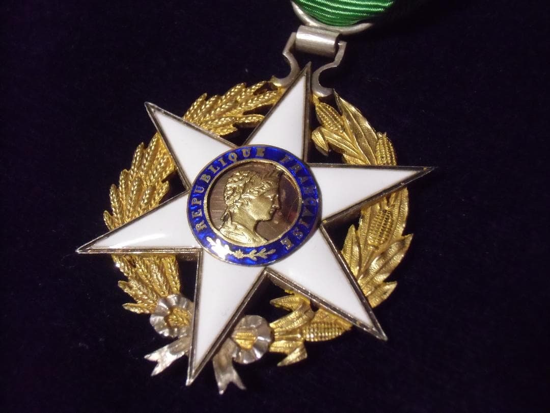 Fフランスの勲章＊1883農業有功章＊騎士級（実物）
