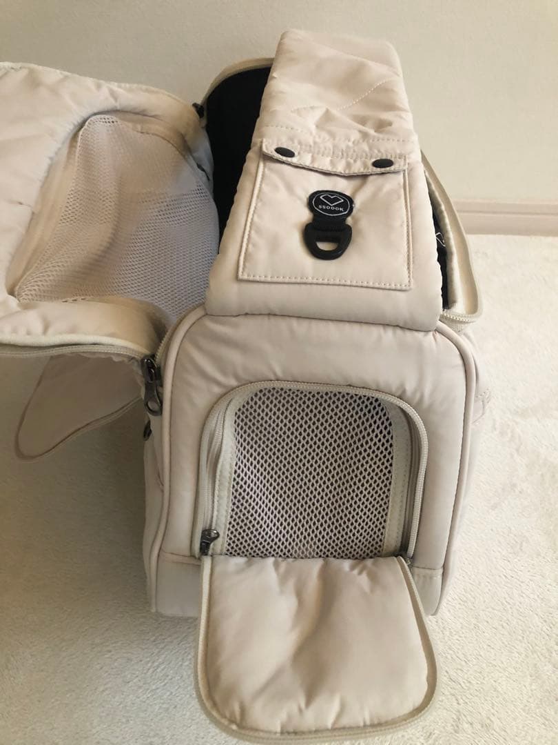 SSOOOK SLINGBAG(V.スマート、バッグ右） サイズM