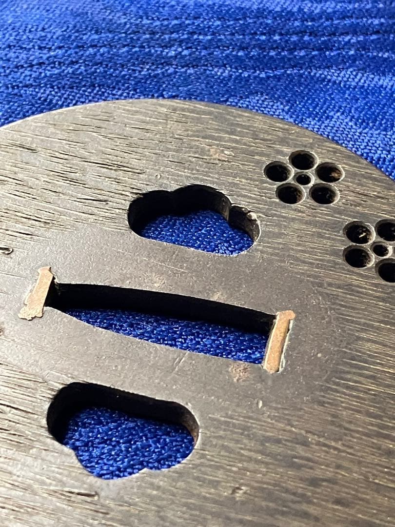 鍔　日本刀　刀　鉄鍔