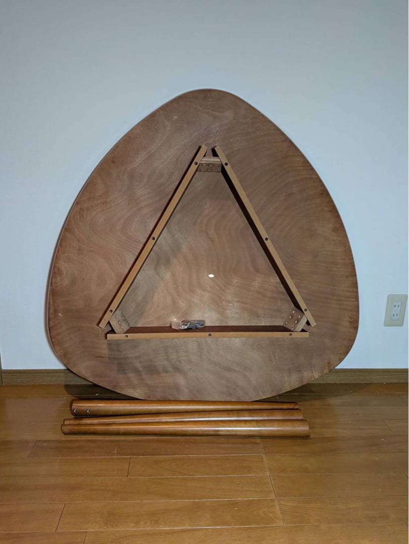 ■送料込■NOCE ダイニングテーブル 北欧家具 三角食卓デスクウォールナット