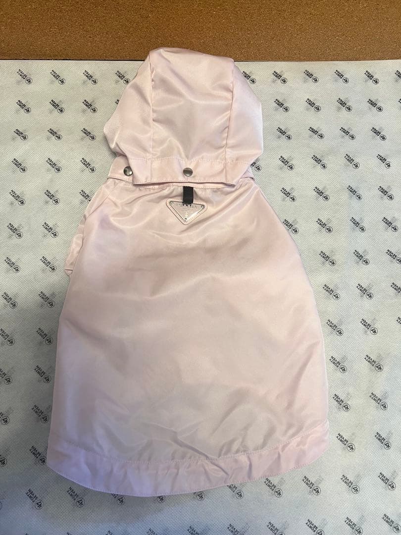 PRADA ペット Re-Nylon レインコート ウィンドブレーカー