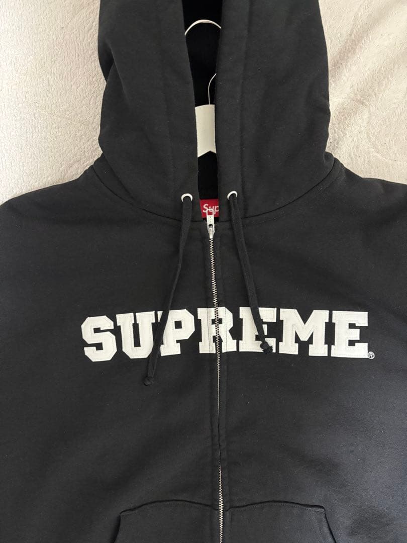 supreme パーカー 25FW ブラック