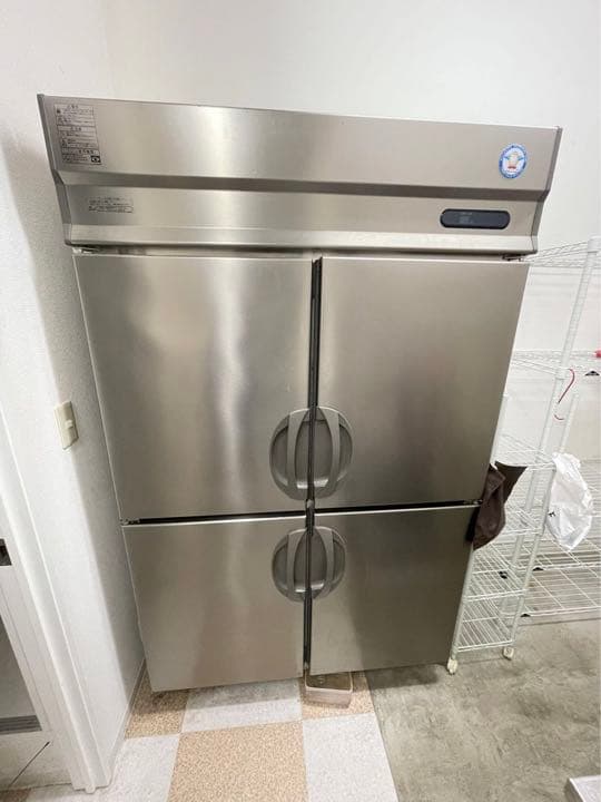 フクシマ 冷蔵庫縦型センターフリータイプ URN-120RM6-F - メルカリ