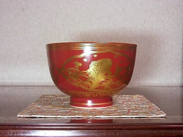 京焼・清水焼　手塚大示窯作　御題金蘭手　大福茶碗　共箱　古物。 京焼・清水焼 手塚大示窯作 御題金蘭手 大福茶碗 共箱 古物。