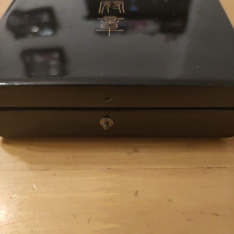 激レア 美品!】勲六等宝冠章 明治勲章 略章 化粧箱入 本物