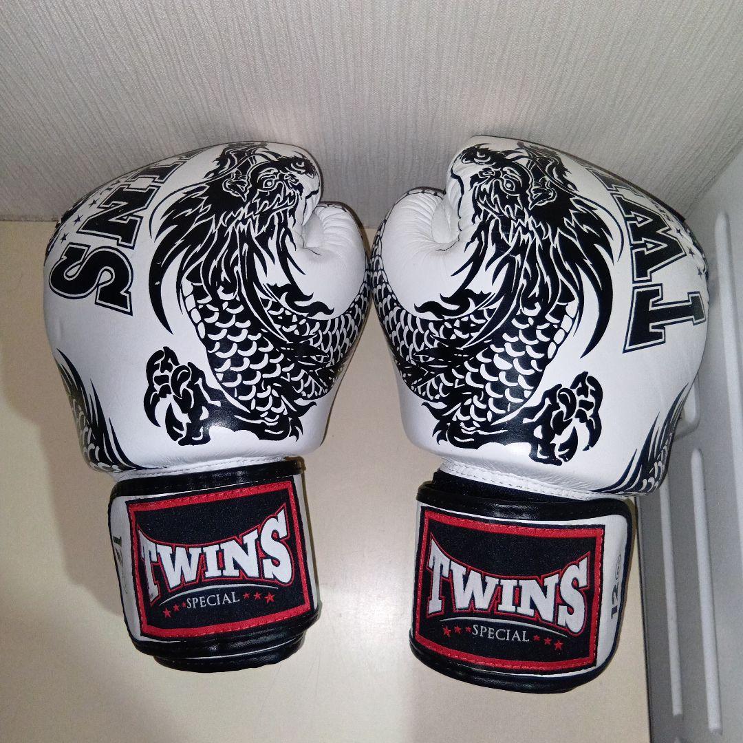 TWINS SPECIAL ボクシンググローブ 12oz ま*ん様 TWINS Crazy Wolf