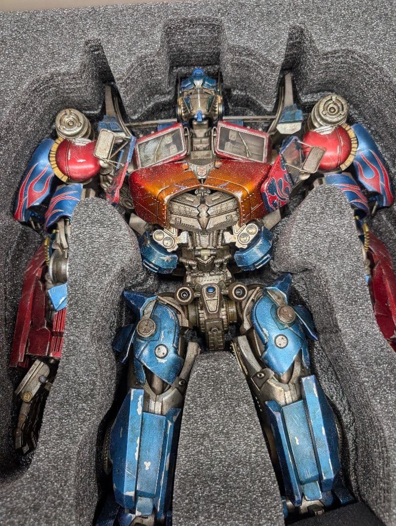 3A オプティマスプライム スリーエー threeA トランスフォーマー