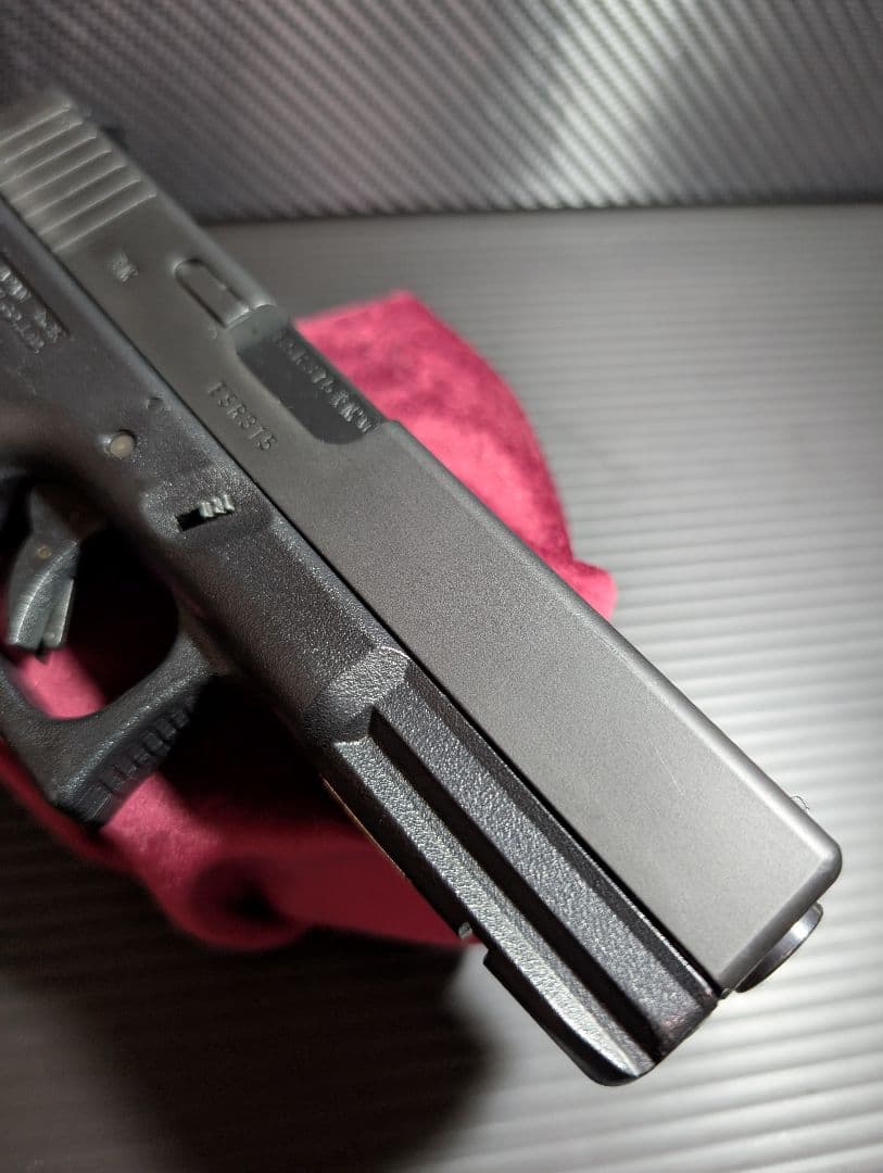 東京マルイ グロック18C 予備マガジン付き