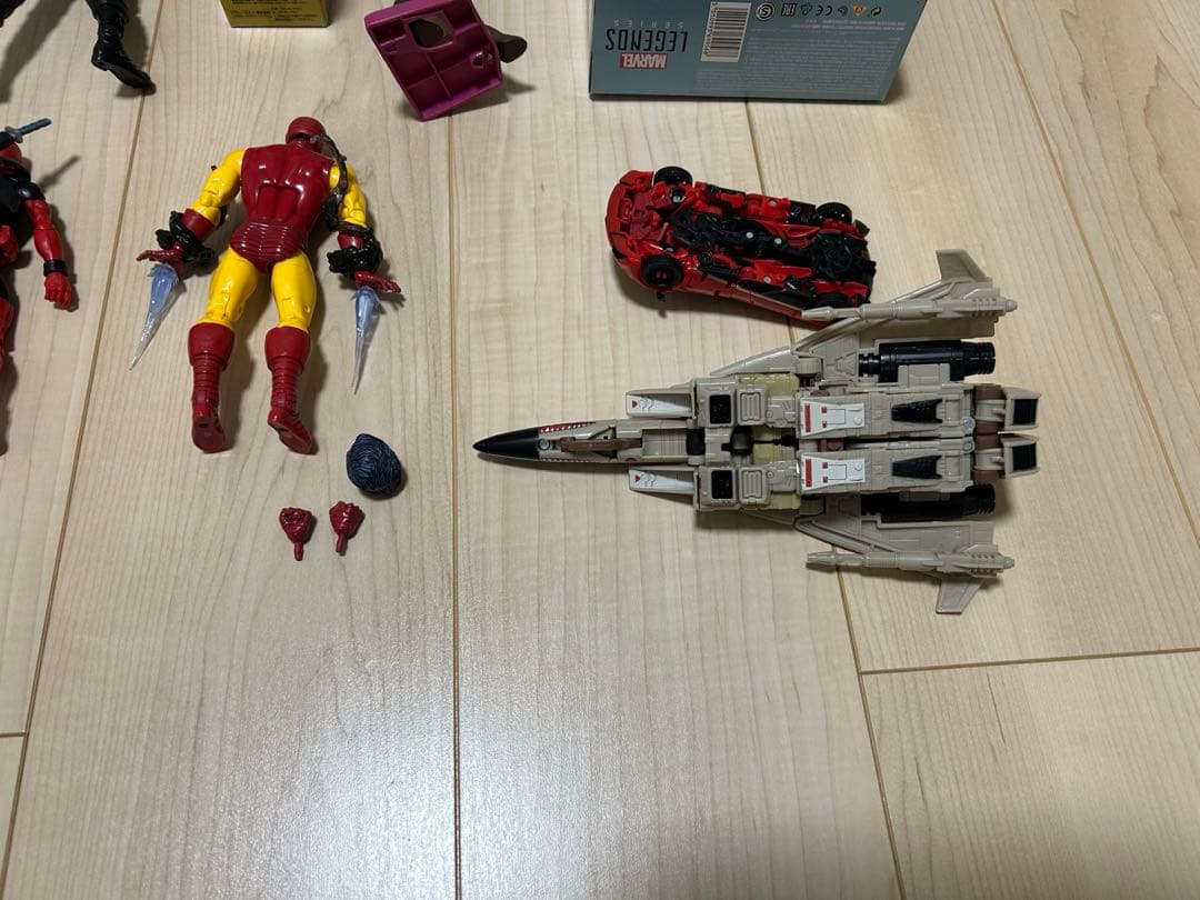 トランスフォーマー マーベルレジェンド DCマルチバース ワンピース セット売り