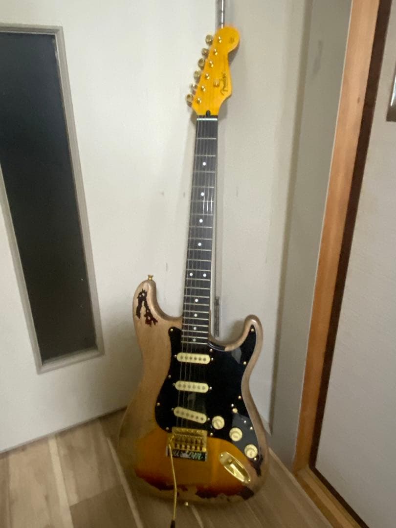 詳細不明 カスタムエレキギター ヘビーレリック SRV仕様 音良し