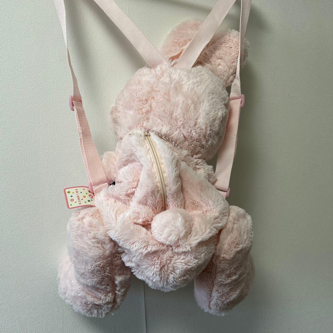 新品 SWIMMER スイマー うさぎぬいぐるみリュック ピンク - メルカリ