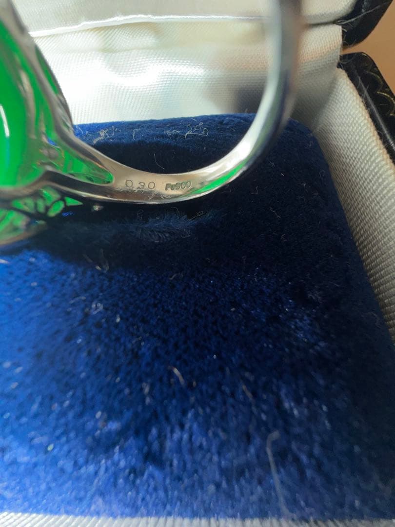 【鑑別付】天然ひすいジェダイト16.68ctPt900 ダイヤ0.30ctリング