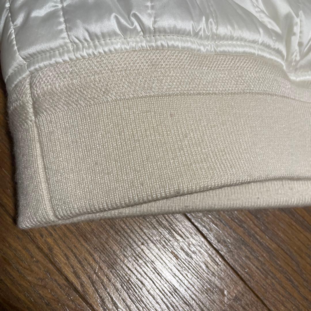 はな　美品　マスターバニー　蓄熱　中綿スニード　オフホワイト　レディース