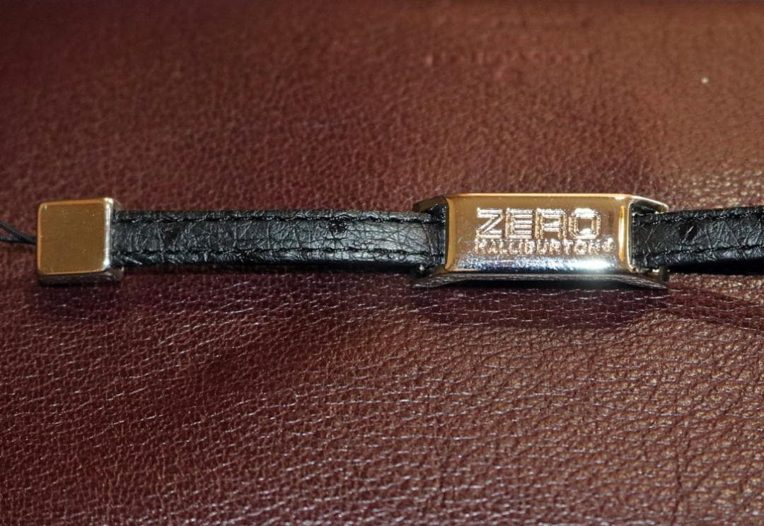 ZERO HALLIBURTON/ゼロハリバートン 携帯ストラップ
