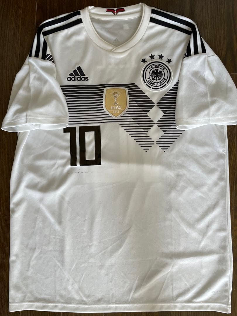 エジル アーセナル ユニフォーム ドイツ代表 レアル・マドリード