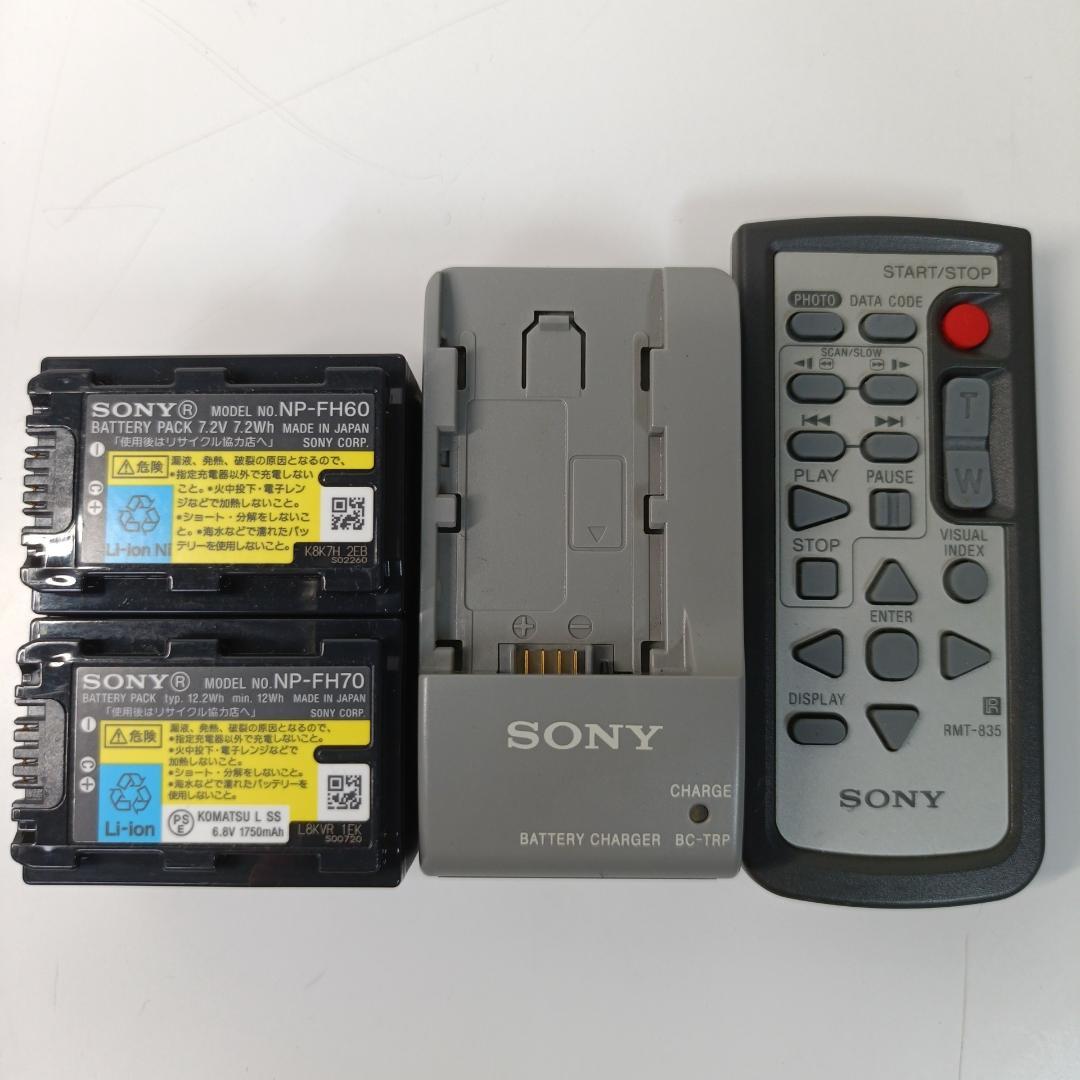 【美品】SONY ハンディカム DCR-SR220 デジタルビデオカメラ