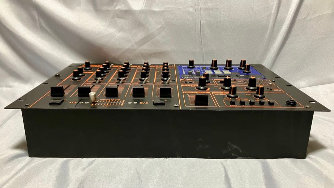ジャンク Roland DJ-2000 4ch DJミキサー 通電確認済み - メルカリ