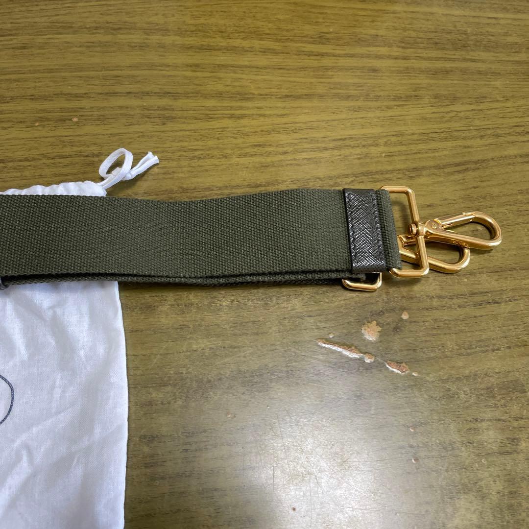 プラダ カナパ ショルダー 紐のみ - メルカリ