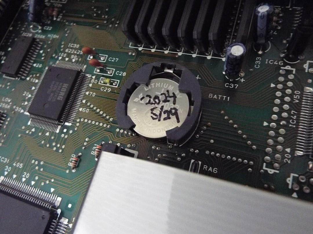 完動_美品 電池交換済 76FS鍵盤 コルグ T2_純正フライトケース付