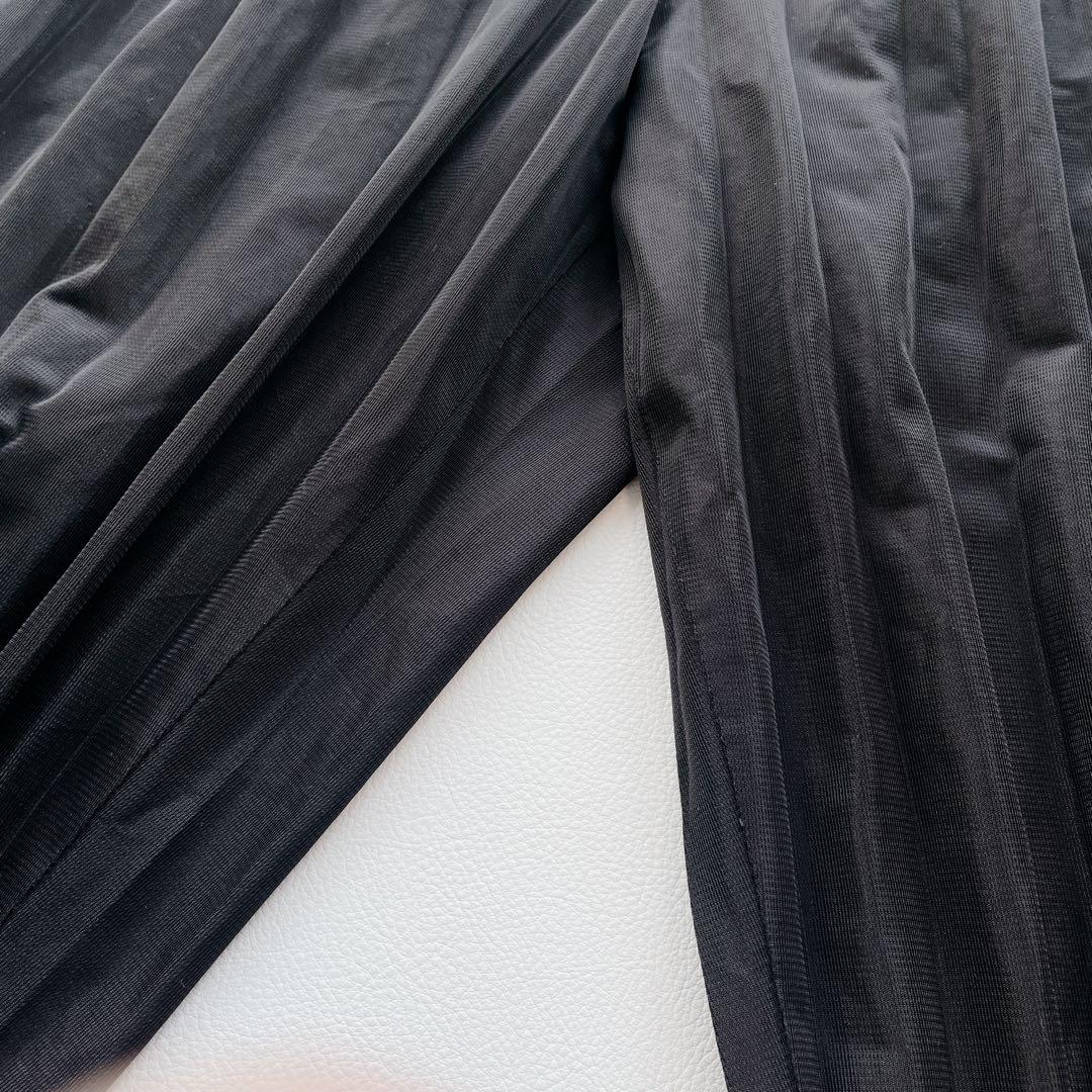 美品✨プリーツプリーズ　サルエルパンツ　プリーツパンツ　黒　サイズ3