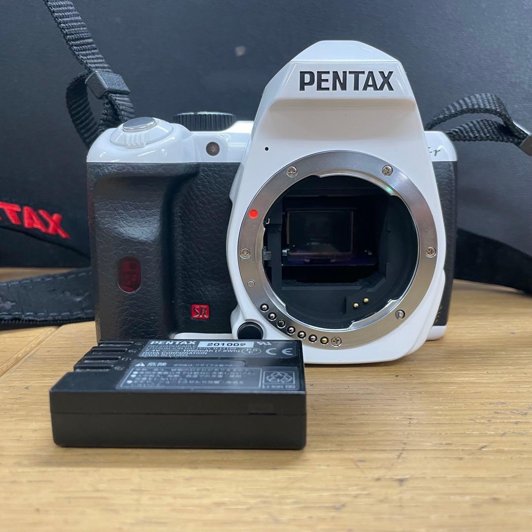 動作品 Pentax K-R ホワイト ボディ デジタル一眼レフ - メルカリ