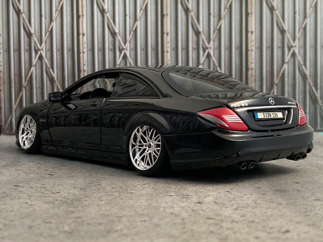 1/24 メルセデスベンツCL63AMG（カスタム品）
