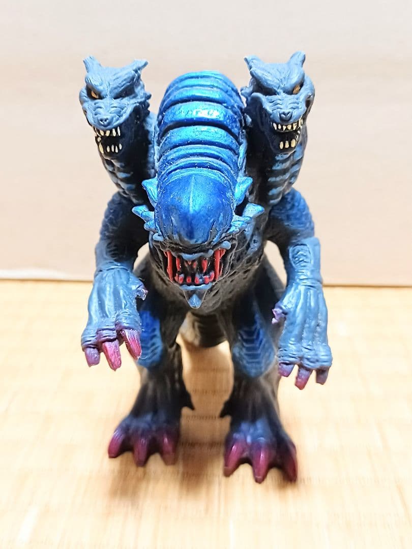 164 ライブサイン有り　ガルベロス　14cm　ウルトラマン　ウルトラ怪獣500