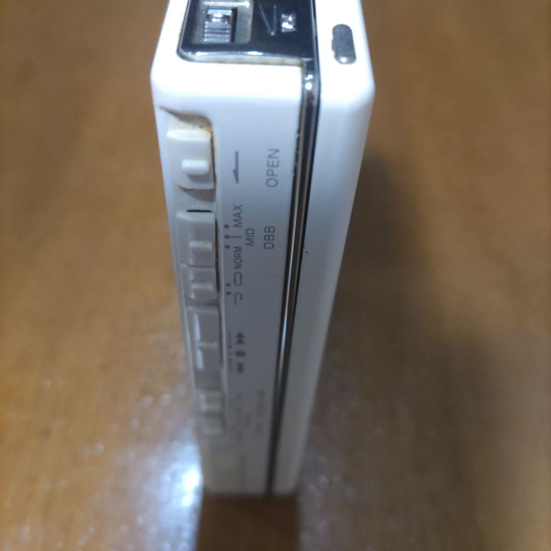 値下げレア美品 ホワイト WM-509 ジャンク SONYウォークマンカセット