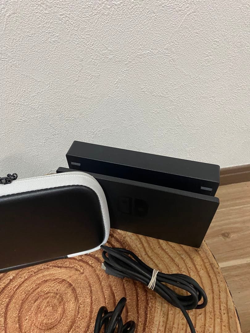 Nintendo Switch ニンテンドースイッチ本体　GRN/WHT 箱無し