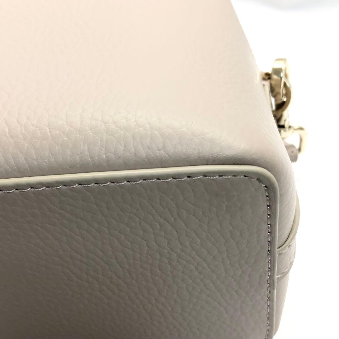 【まゆ ✨】　TOCCA ポシェットバッグ　ショルダーバッグ　グレージュ